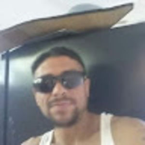 Meet your Posher, Luis